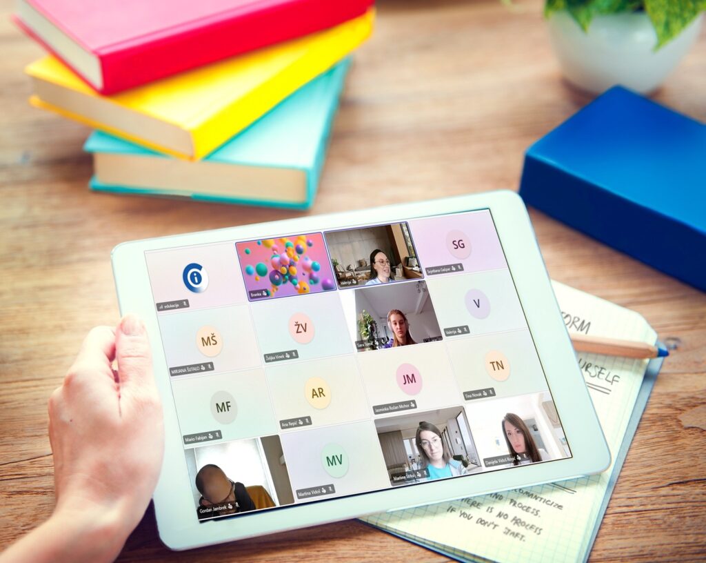Kako postati vidljiv online Zicer Plavi ured edukacija